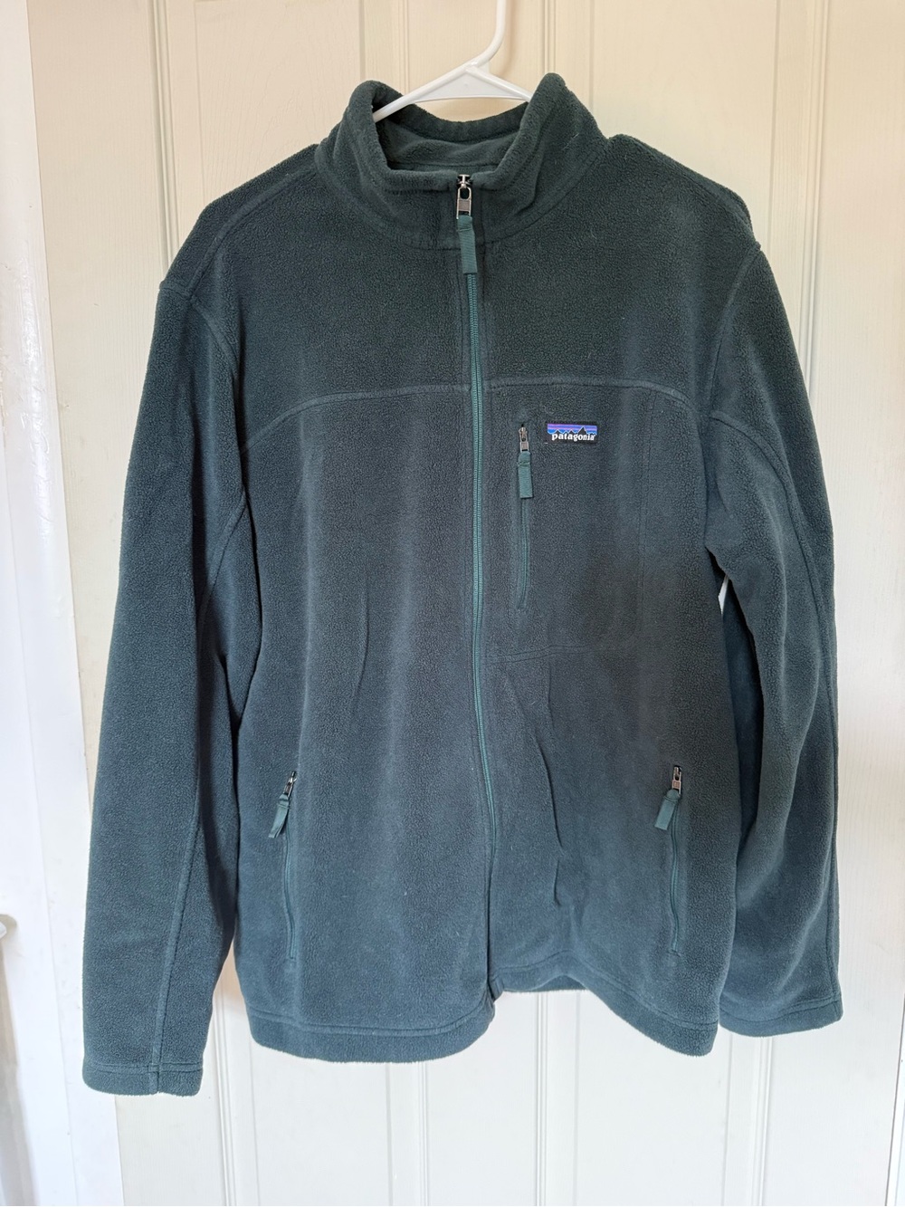 Patagonia Black Full-Zip Fleece Jacket with Multicolor Logo